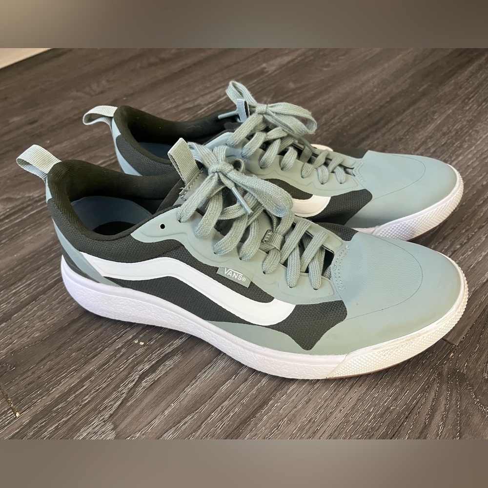 Vans UltraRange Exo Shoes
